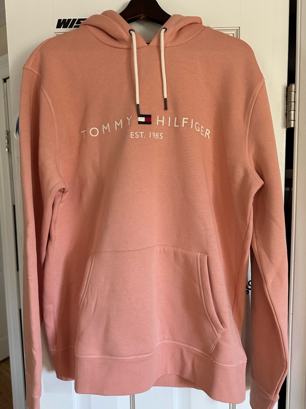 Tommy Hilfiger Dusty Rose Pullover Hoodie with Embroidered Logo